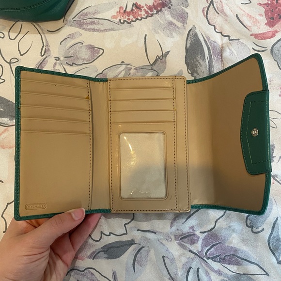 Coach Crossbody bag and Wallet Matching Set - Picture 3 of 13